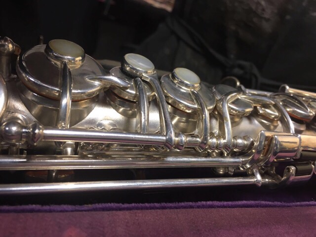 Reparación de clarinetes y saxos